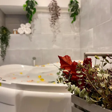 Appartement Old Town Jacuzzi Boekarest