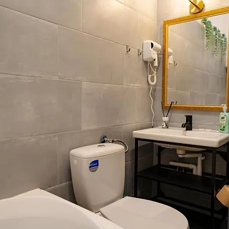 Old Town Jacuzzi Apartamento *