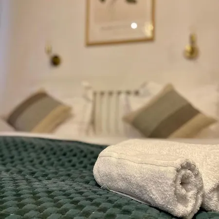 Old Town Jacuzzi Βουκουρέστι